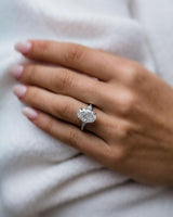 7 Ct Oval Cut Moissanite Engagement Ring