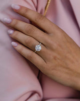 4 Ct Round Brilliant Cut Moissanite Engagement Ring