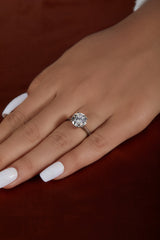 2.50 Ct Round Brilliant Cut Moissanite Engagement Ring