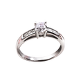 2.25 Ct Round Brilliant Cut Moissanite Engagement ring
